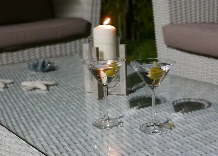 30villa Rd * Rhodes City