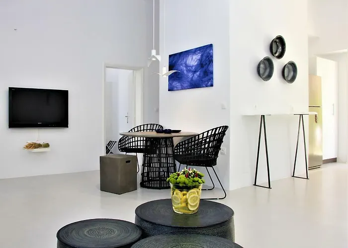 30villa Rd * Rhodes City